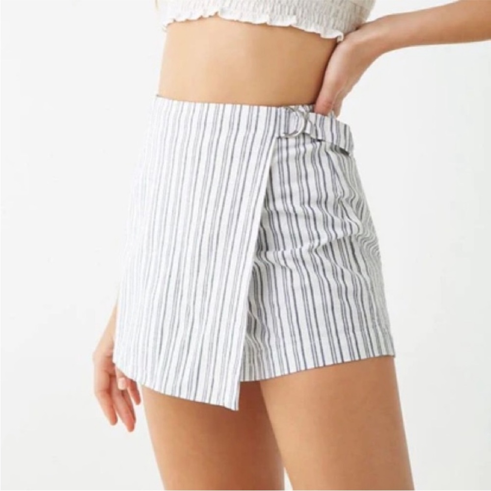 Forever 21 | Striped Skort